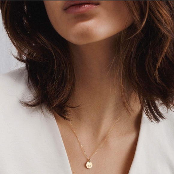 “High Five!” Hand Clap Dainty Cute Simple Necklace - Picture 16 of 16